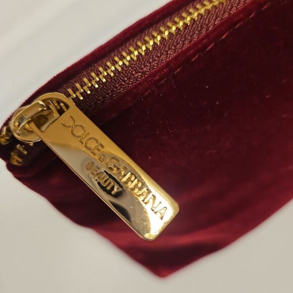 Dolce & Gabbano Wine Color Vevet Makeup Bag/ Clutch - Picture 3 of 7